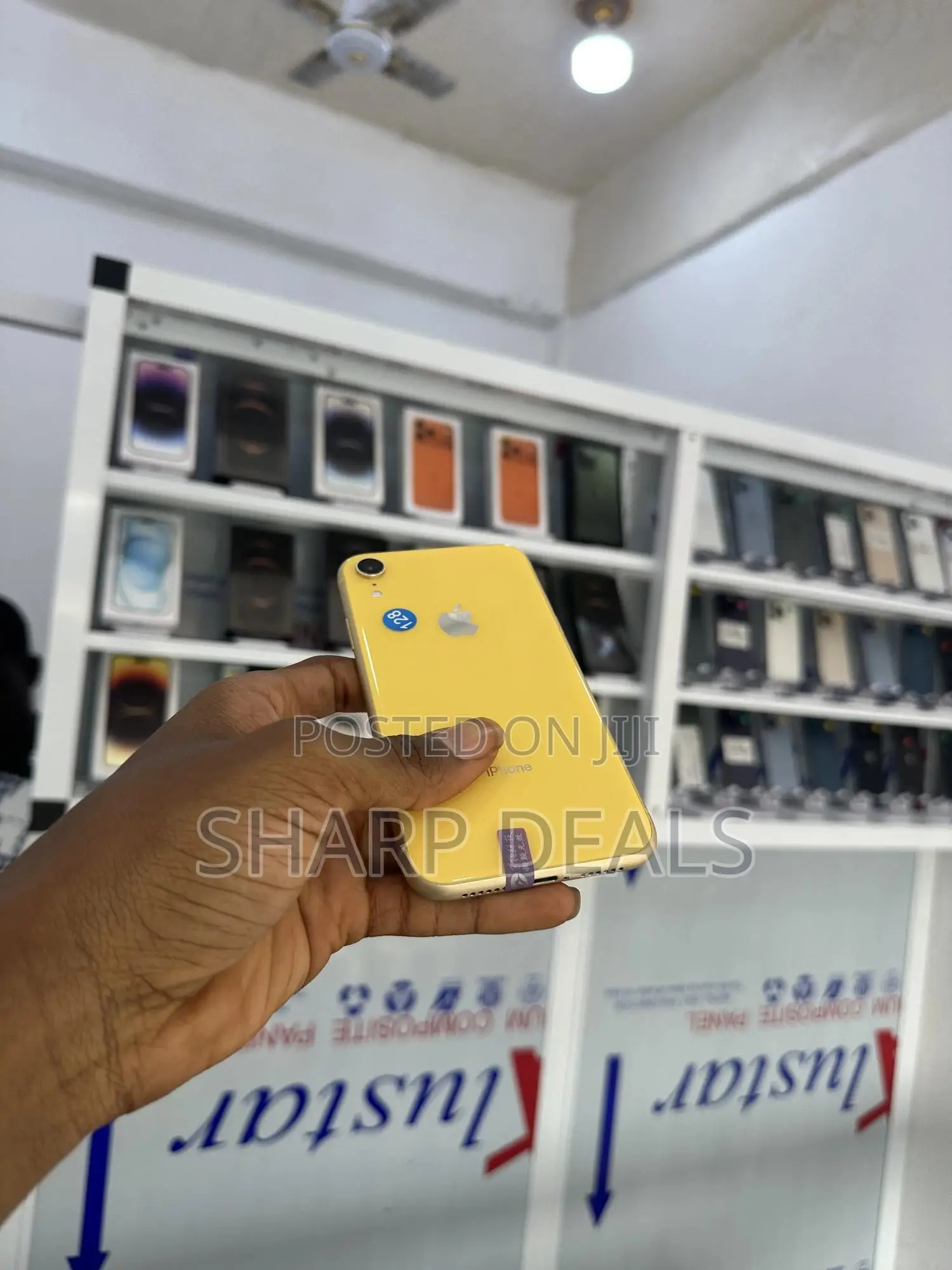 Apple iPhone XR 128 GB White