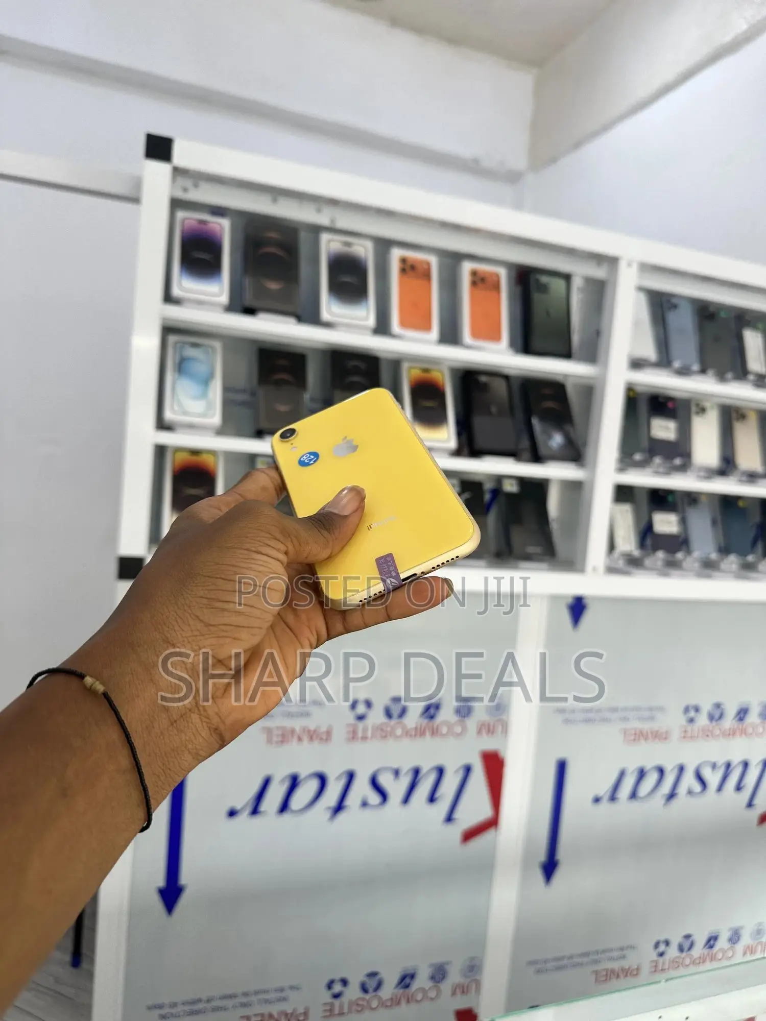 Apple iPhone XR 128 GB White