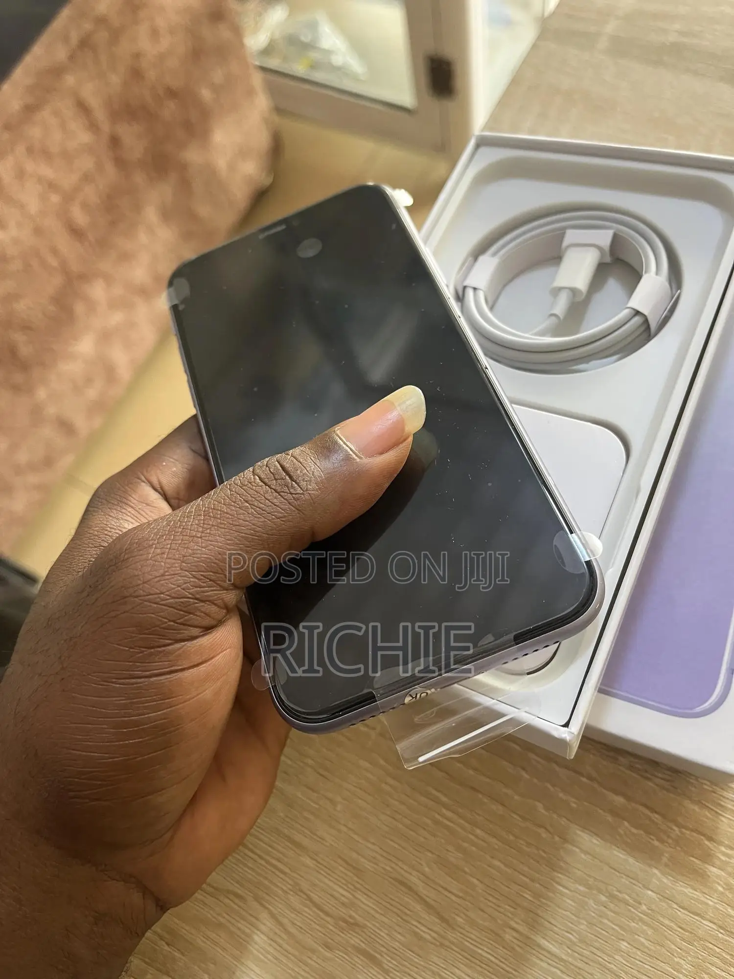 New Apple iPhone 11 128 GB Purple