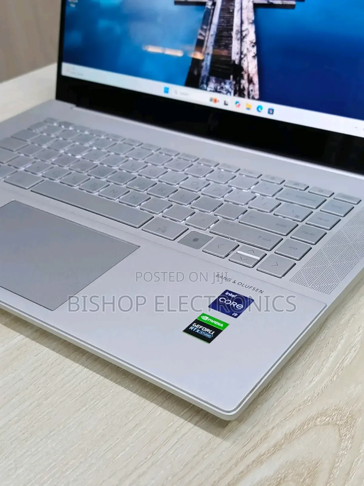 New Laptop HP Envy 15 16GB Intel Core i9 SSD 1T