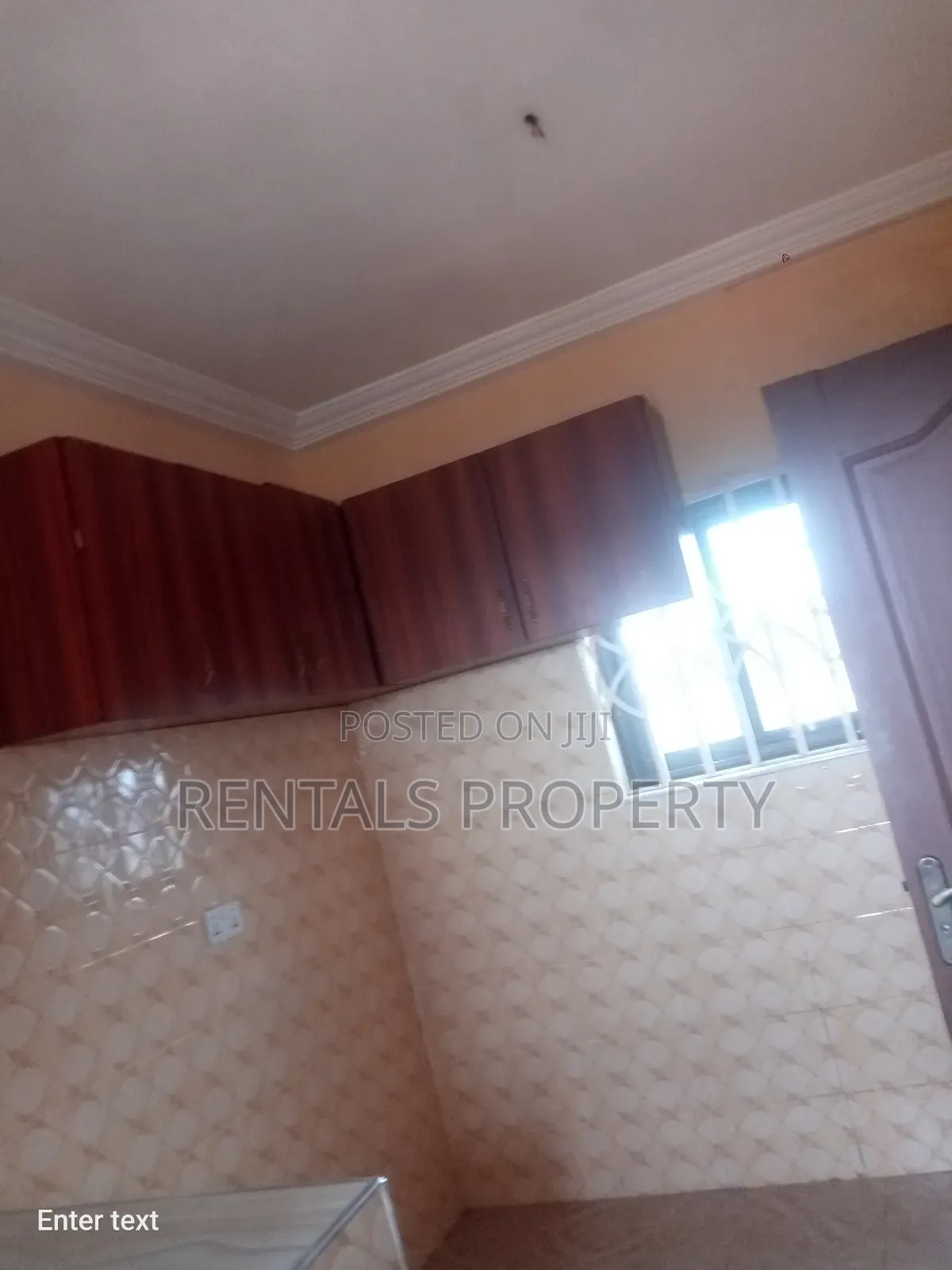2bdrm Block of Flats in Frafraha for rent