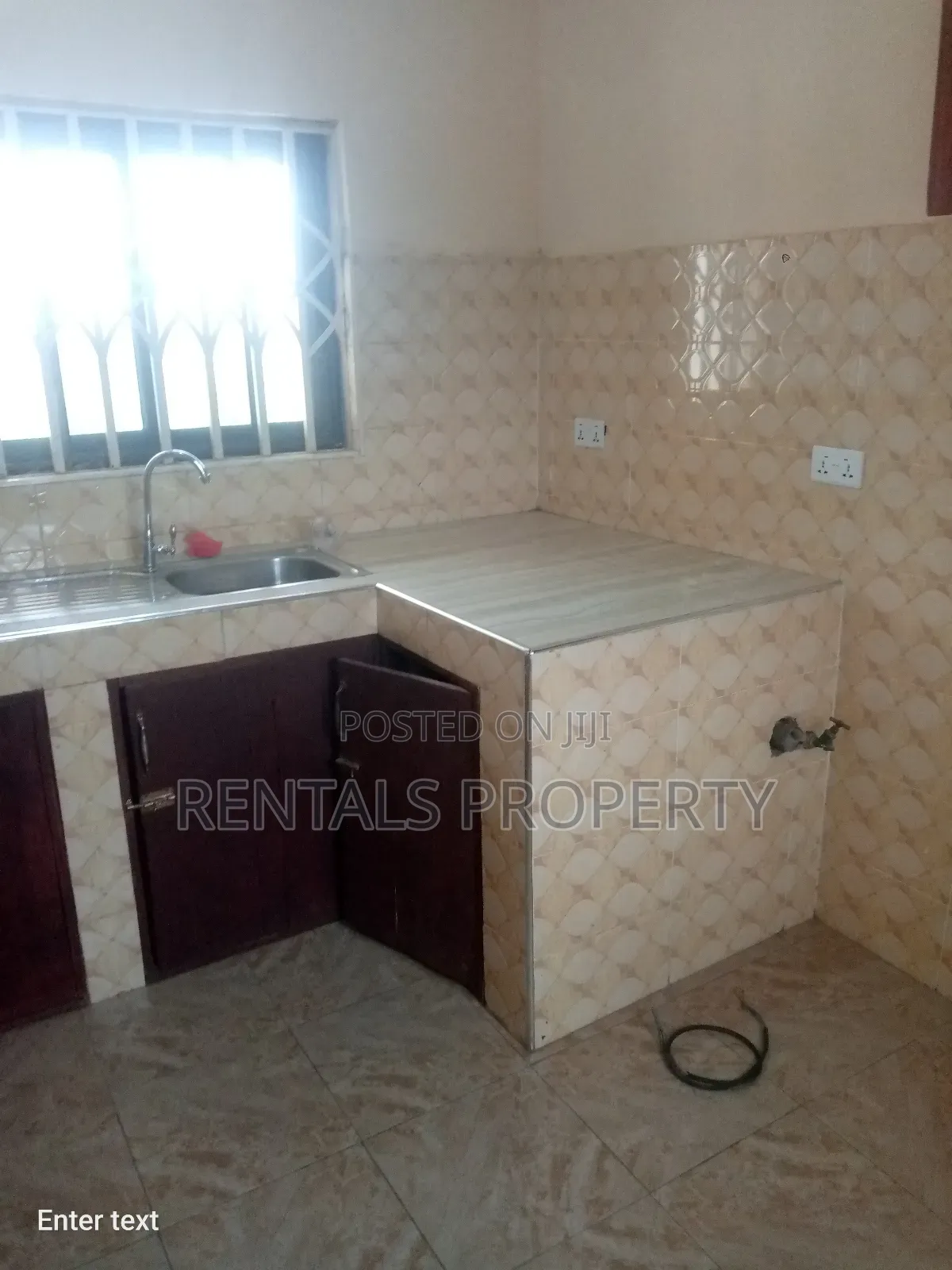 2bdrm Block of Flats in Frafraha for rent
