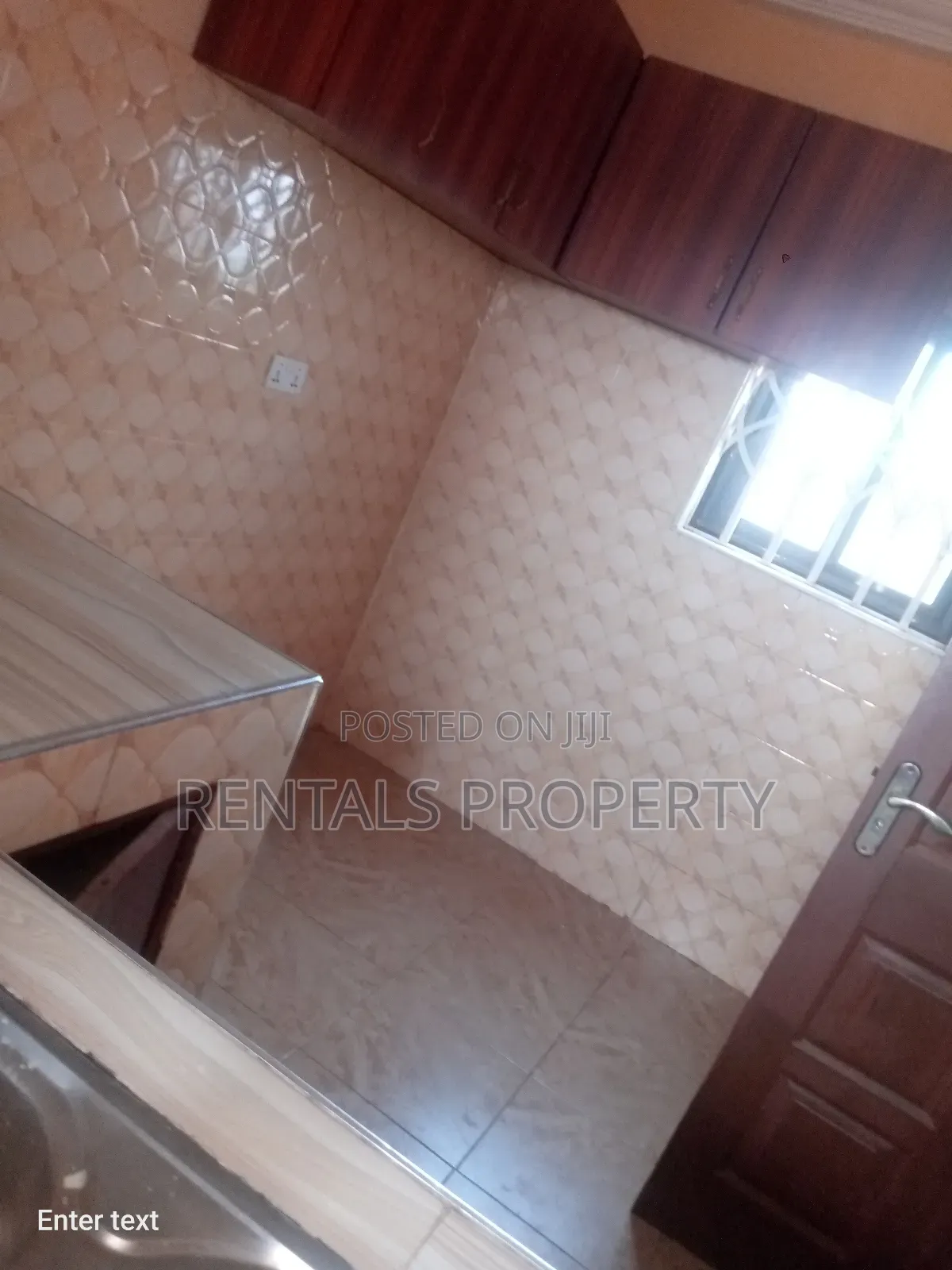 2bdrm Block of Flats in Frafraha for rent