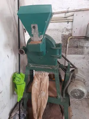 Corn Mill Machine