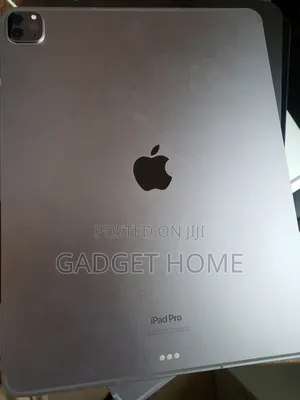 Apple iPad Pro 12.9 (2022) 512 GB Gray