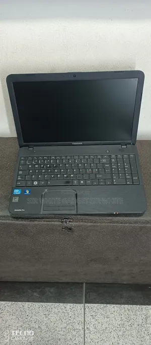 Laptop Toshiba Satellite Pro C650 4GB Intel HDD+SSD 500GB