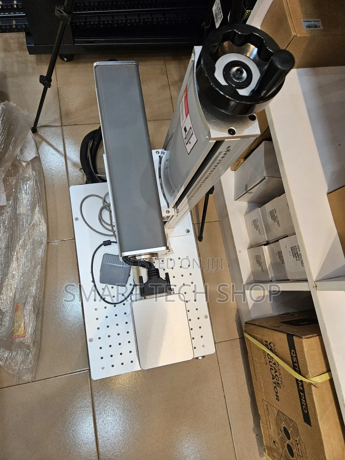 30w Potable Fibre Iaser Engraving and Cutting Machine