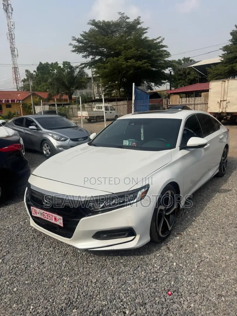 Honda Accord Sport 2018 White