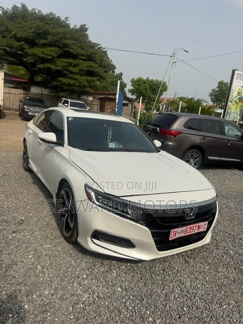 Honda Accord Sport 2018 White