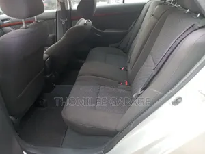 Toyota Avensis 1.8 VVT-i 2006 Silver