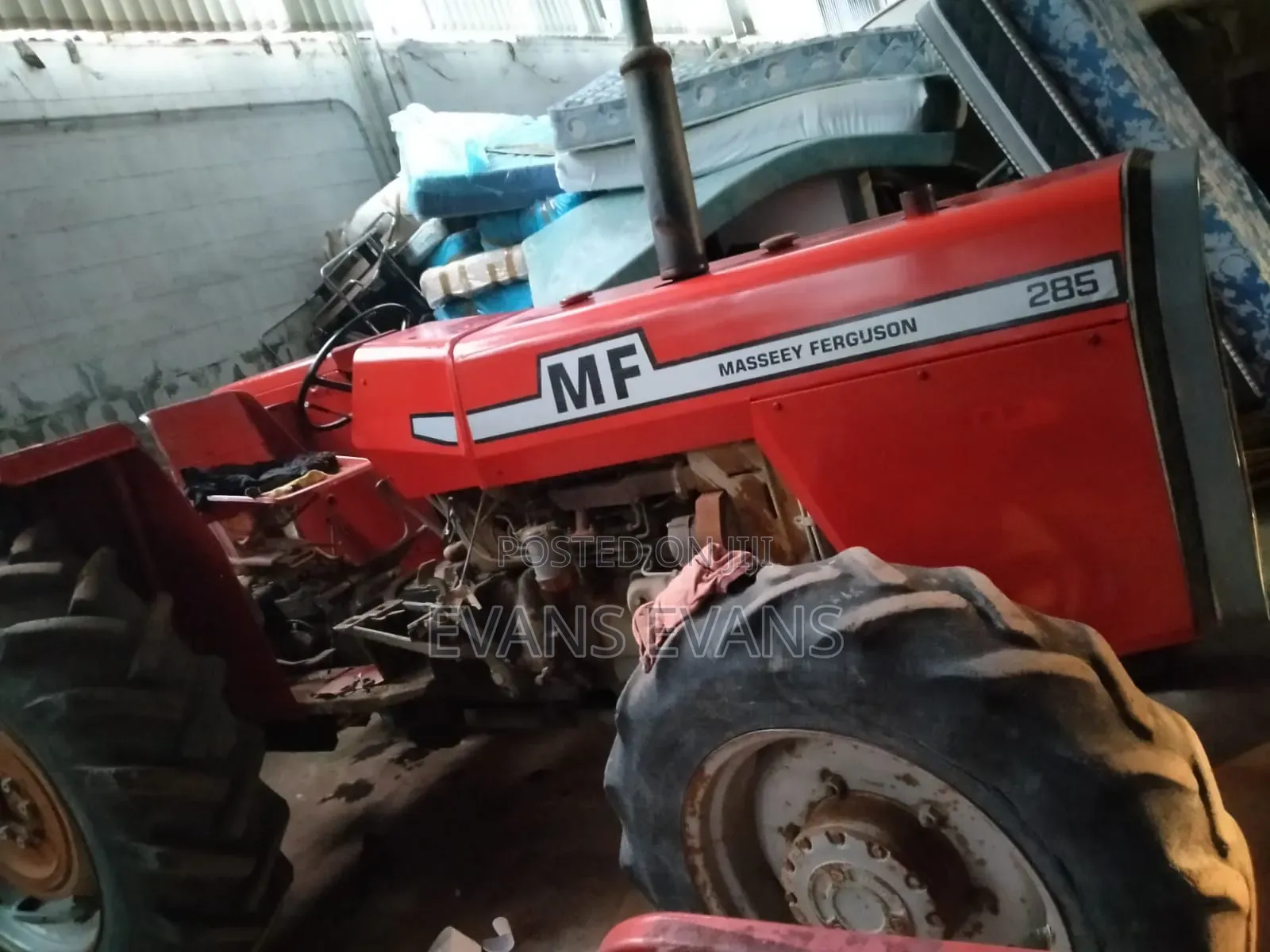 .Assey Ferguson 285 Tractor for Farm Work