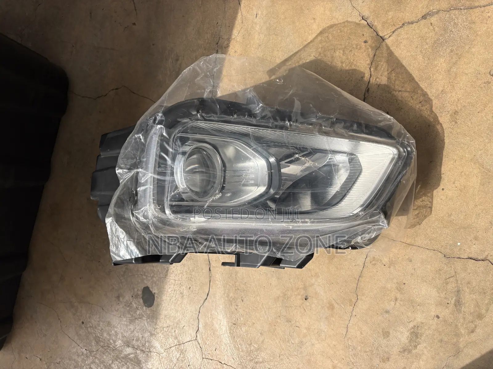 Hyundai Kona 2020 Head Light Pair or One Side