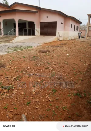 4bdrm House in Kb Properties, Spintex for sale