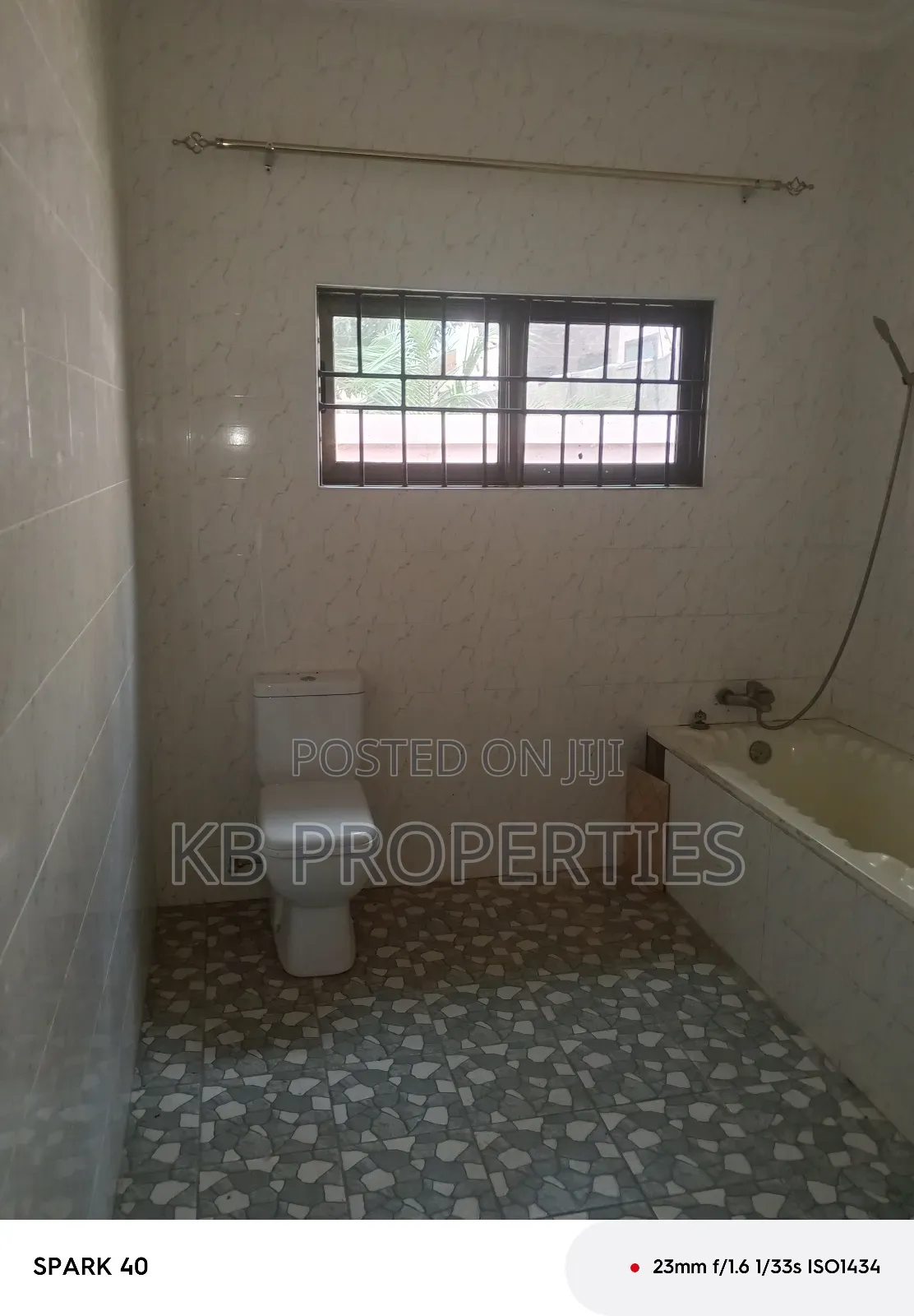 4bdrm House in Kb Properties, Spintex for sale