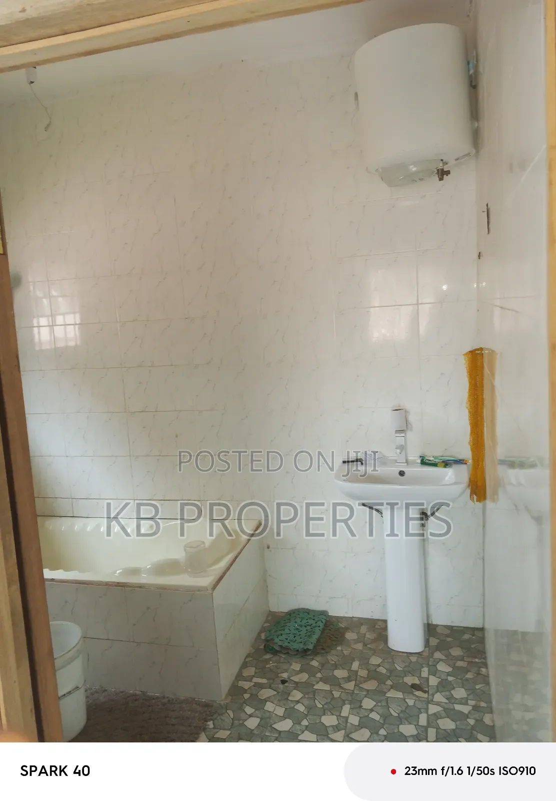 4bdrm House in Kb Properties, Spintex for sale