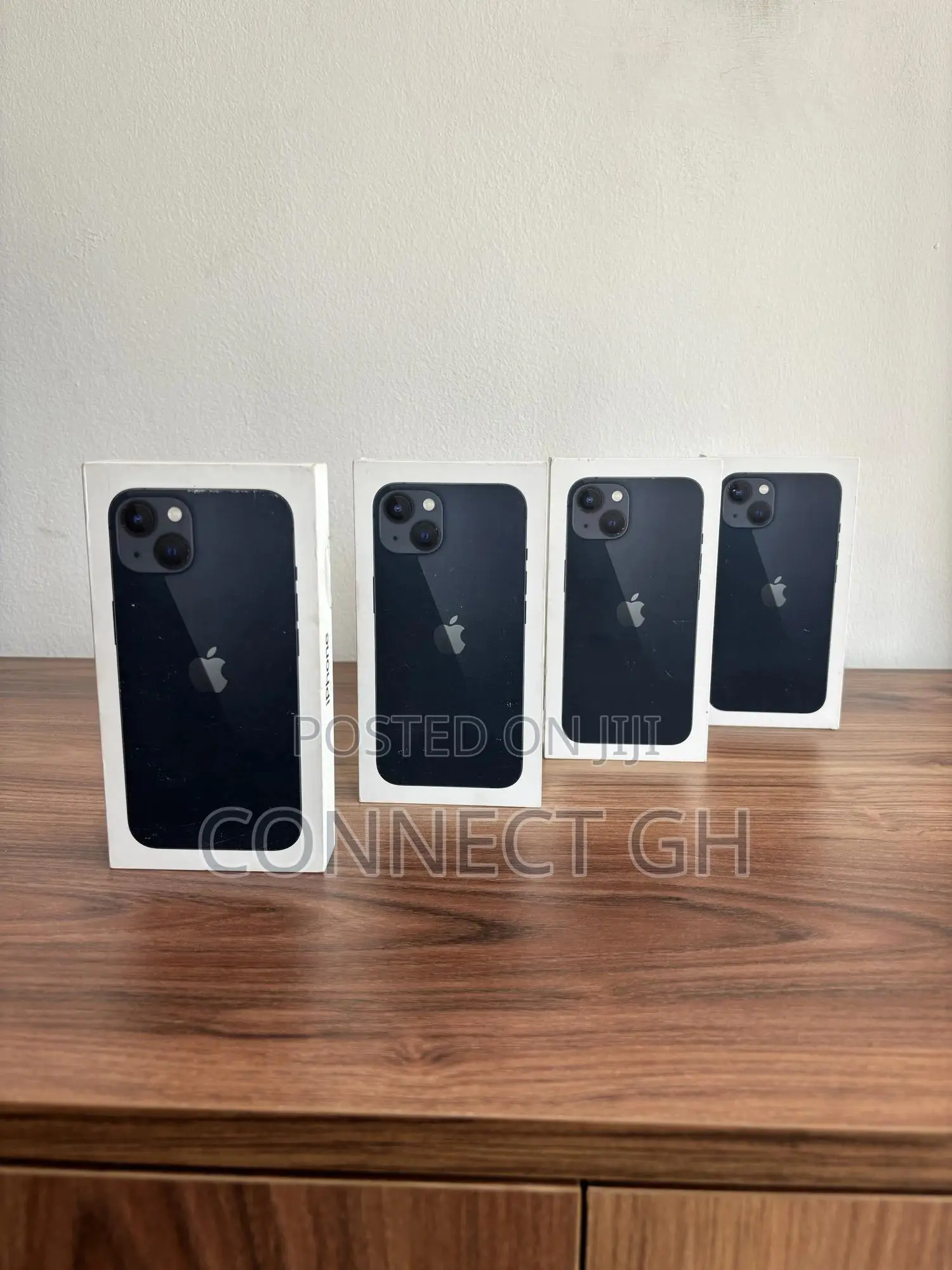 New Apple iPhone 13 128 GB Blue