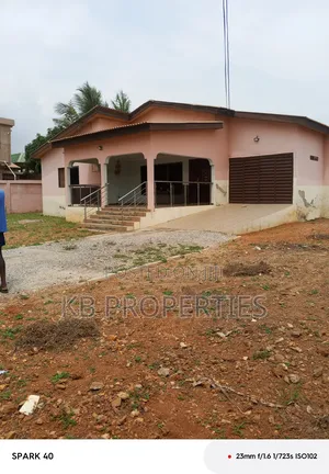 4bdrm House in Kb Properties, Spintex for sale