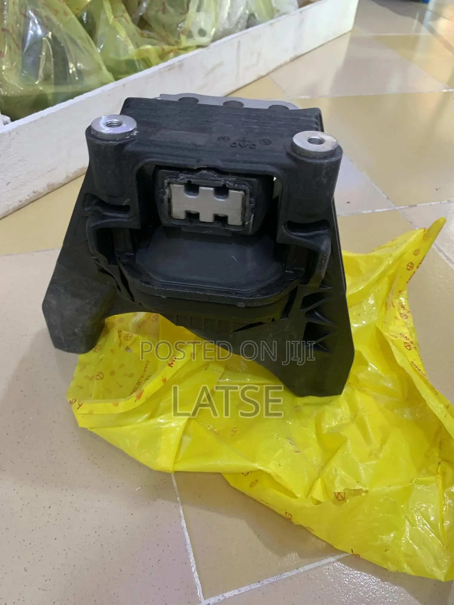 Honda Cr-v 2023,2024,2025 Rubber Engine Mount/Seat Top