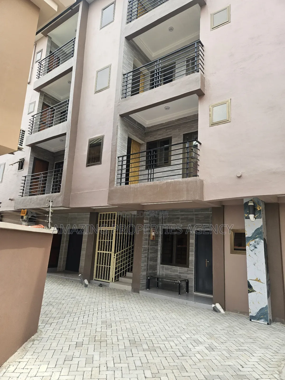 2bdrm Apartment in Spintex Road Coastal, Baatsona Total for rent