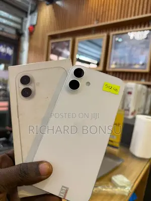 New Apple iPhone 16 128 GB White