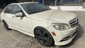 Mercedes-Benz C300 2011 White