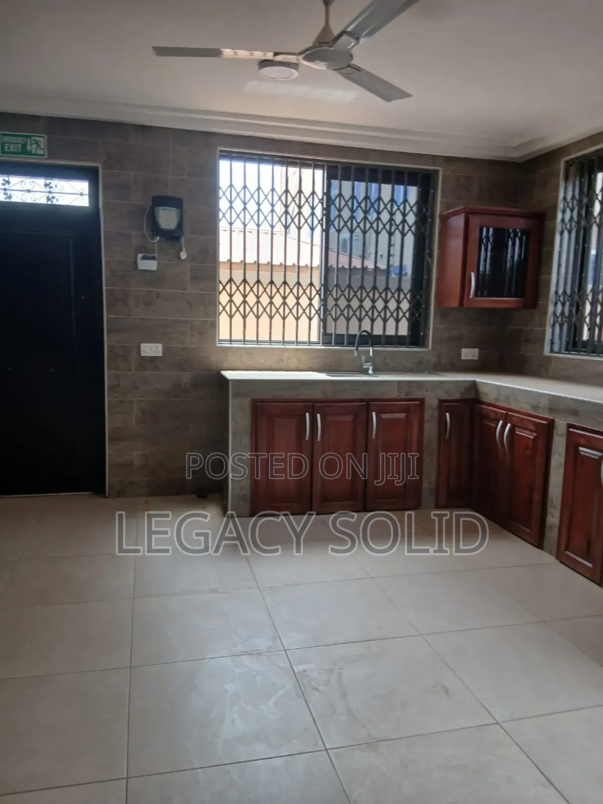 2bdrm House in Legacy Solid Real, Tseaddo for rent