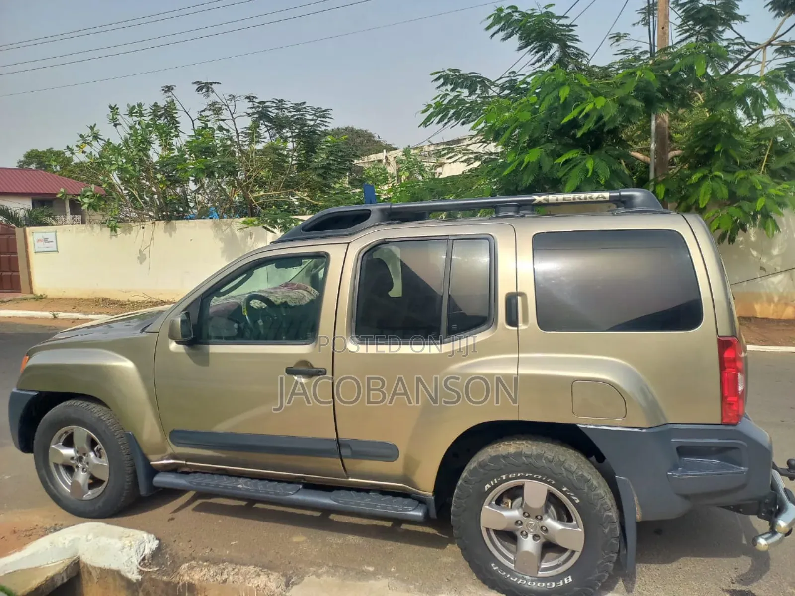Nissan Xterra SE 2008 Gold