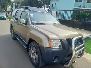 Nissan Xterra SE 2008 Gold