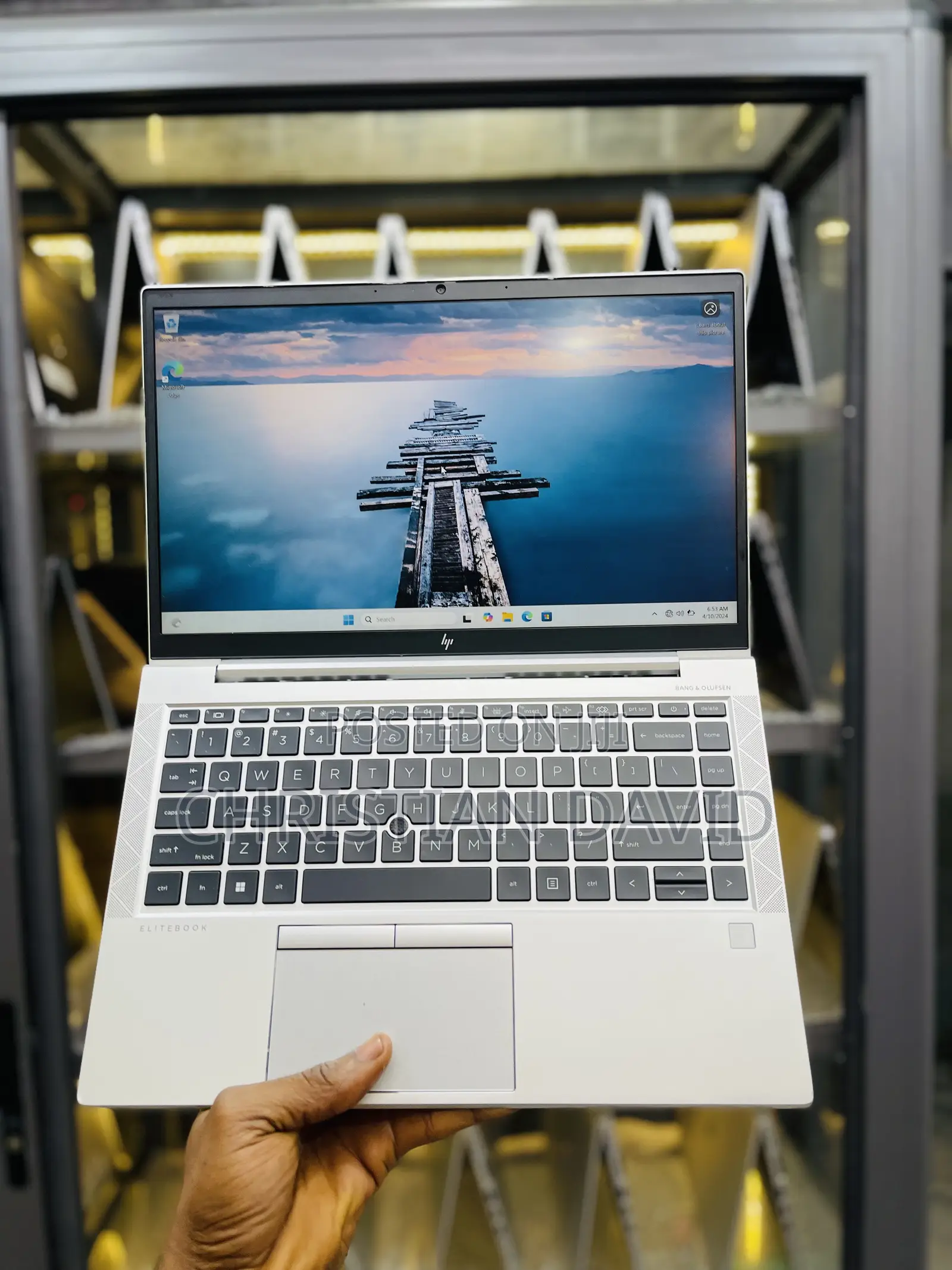 Laptop HP EliteBook 845 G8 16GB AMD Ryzen 5 SSD 256GB