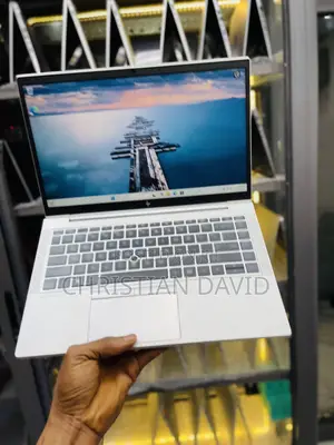 Laptop HP EliteBook 845 G8 16GB AMD Ryzen 5 SSD 256GB