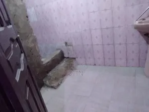 1bdrm Room & Parlour in Survivorestates, Manhean for rent