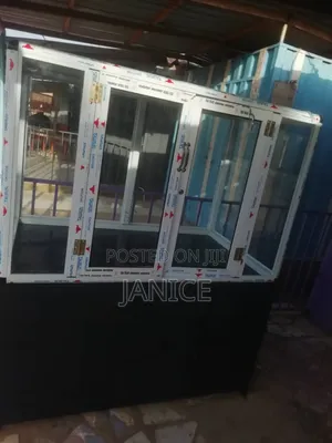 Display Glass/ Showcase