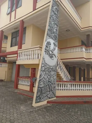 10bdrm Mansion in Ladelle Estate, Asoredanho for sale