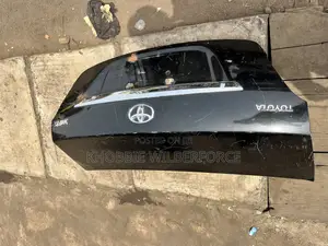 Toyota Yaris Back Boot