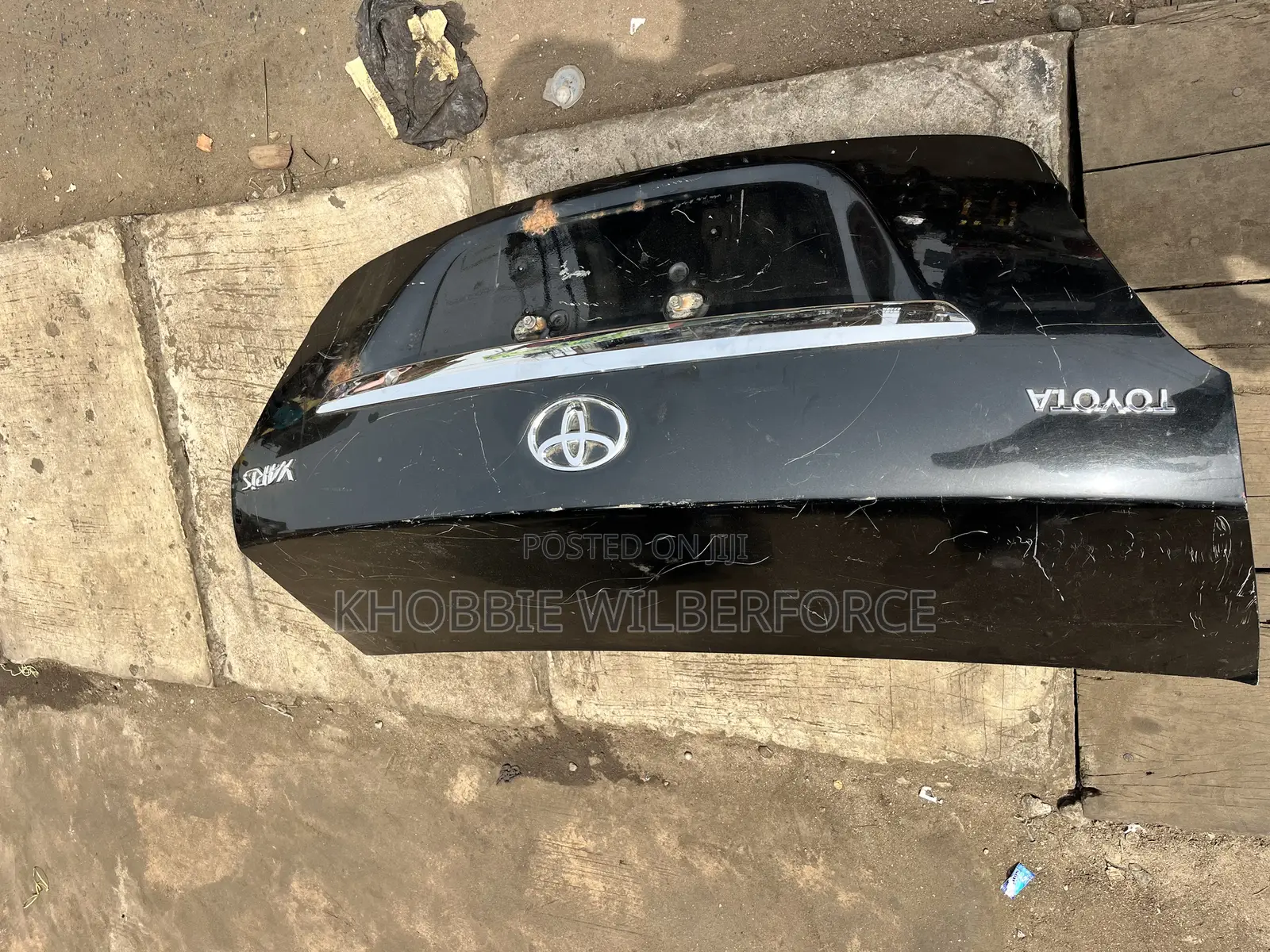 Toyota Yaris Back Boot