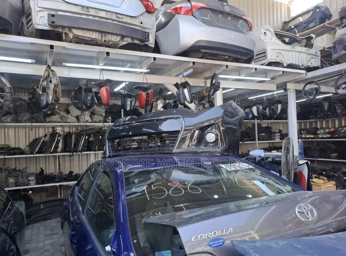 Toyota Corolla’S 2014 Back Cut
