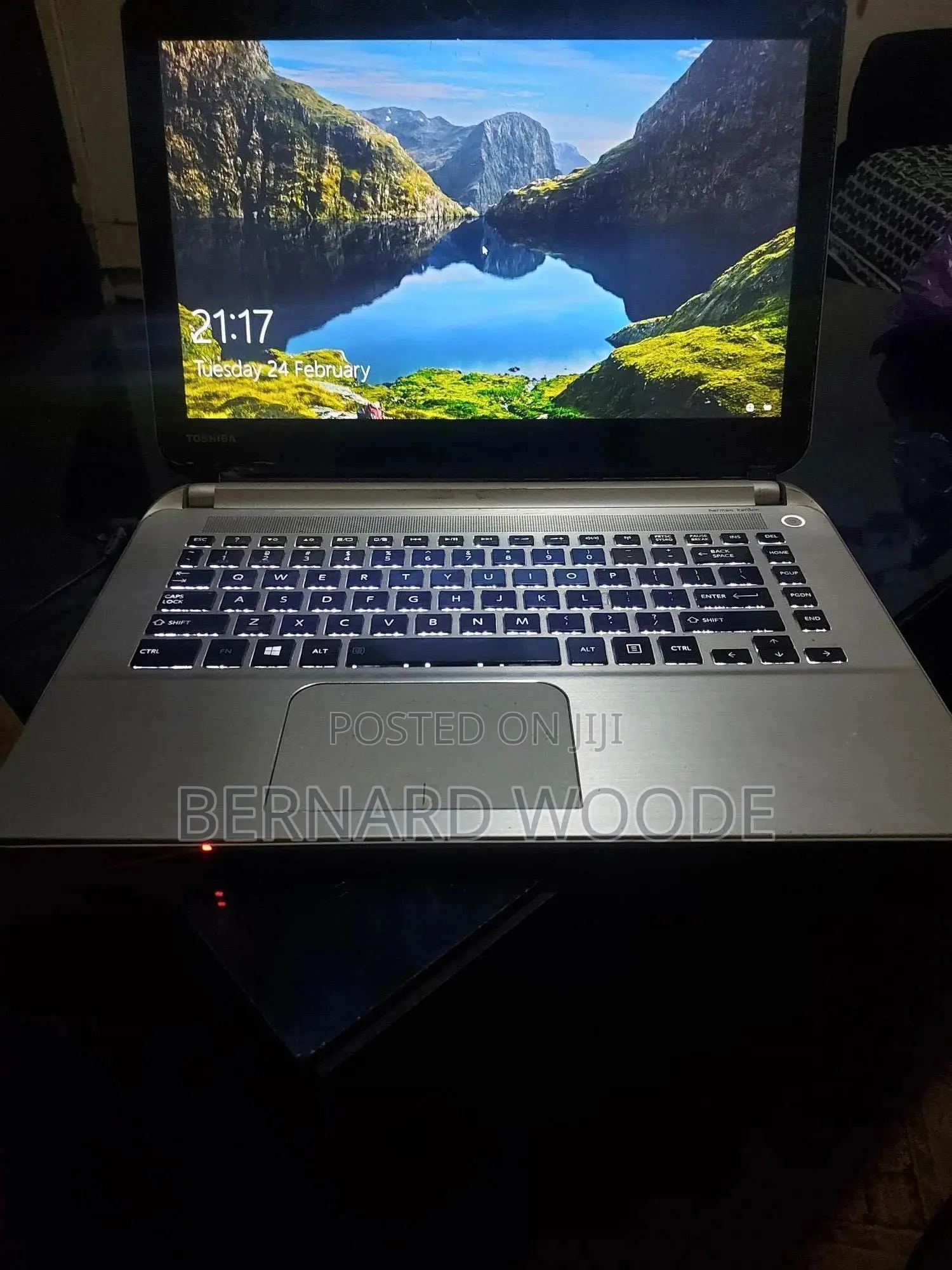 Laptop Toshiba Satellite BE45 8GB Intel Core i5 HDD 1T