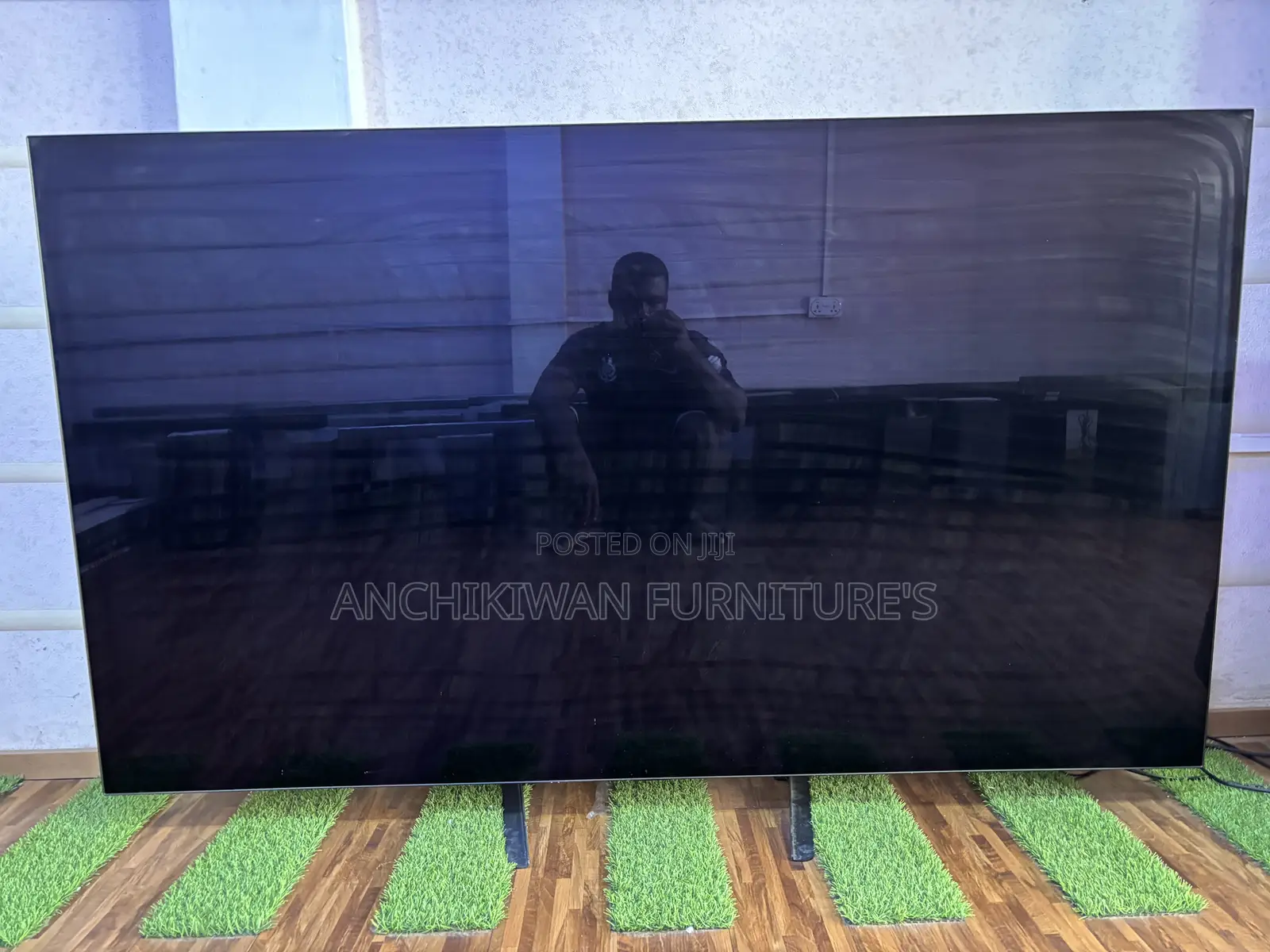 Lg Oled Evo 77 Inches Smart Tv /Bluetooth/Digital Satellite/Netflix