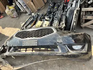 Kia Kadenza Front Cut