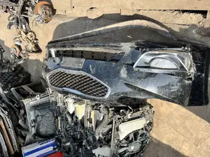 Kia Kadenza Front Cut