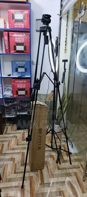 Wt -717 Heavy Duty Tripod