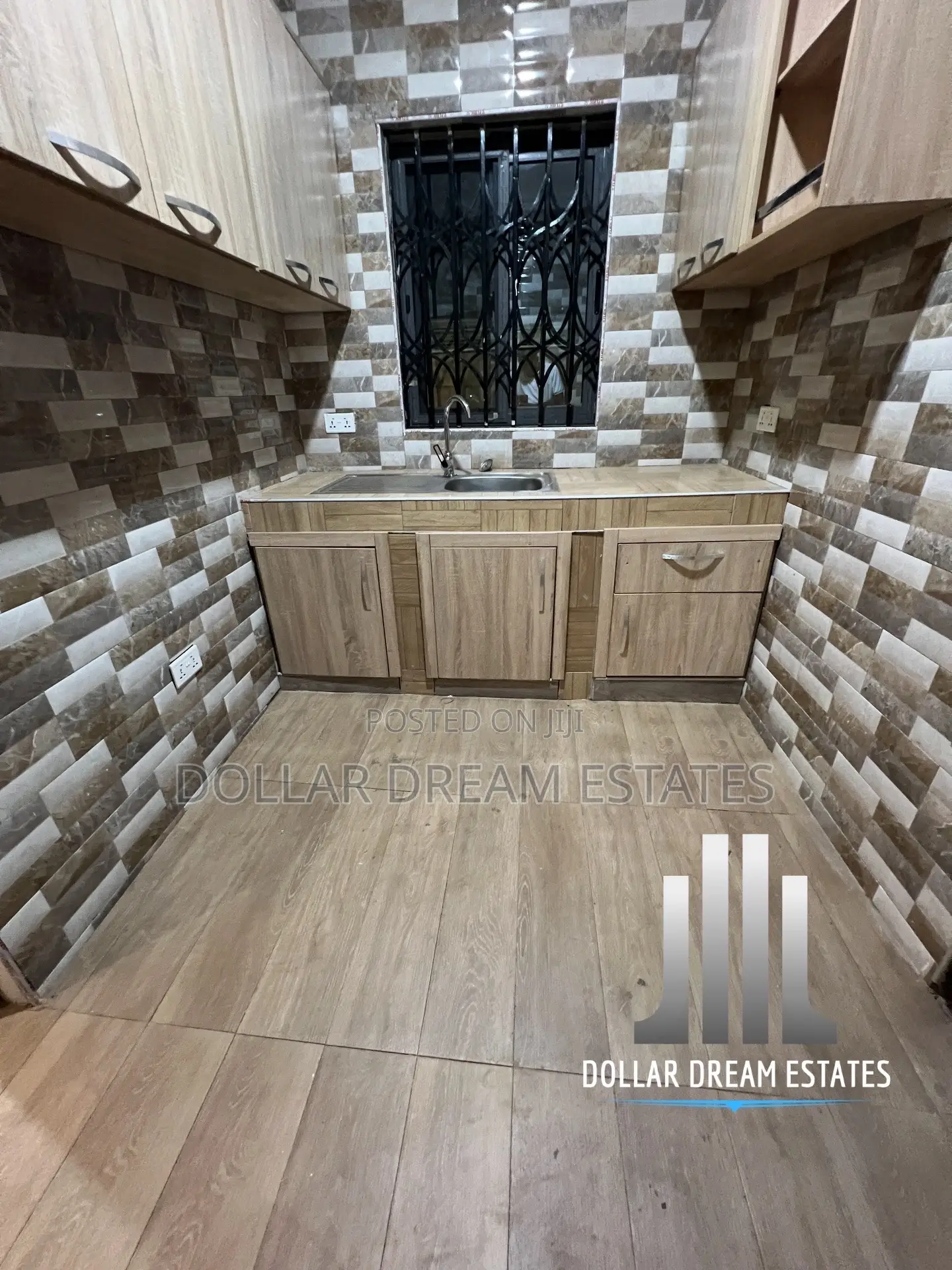 2bdrm Apartment in Madina for rent