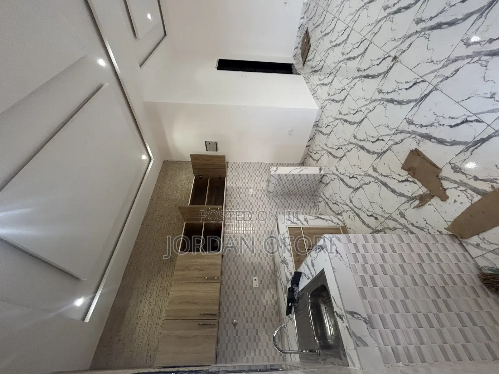 1bdrm Apartment in Blue Blue Estate, Awutu Senya East Municipal