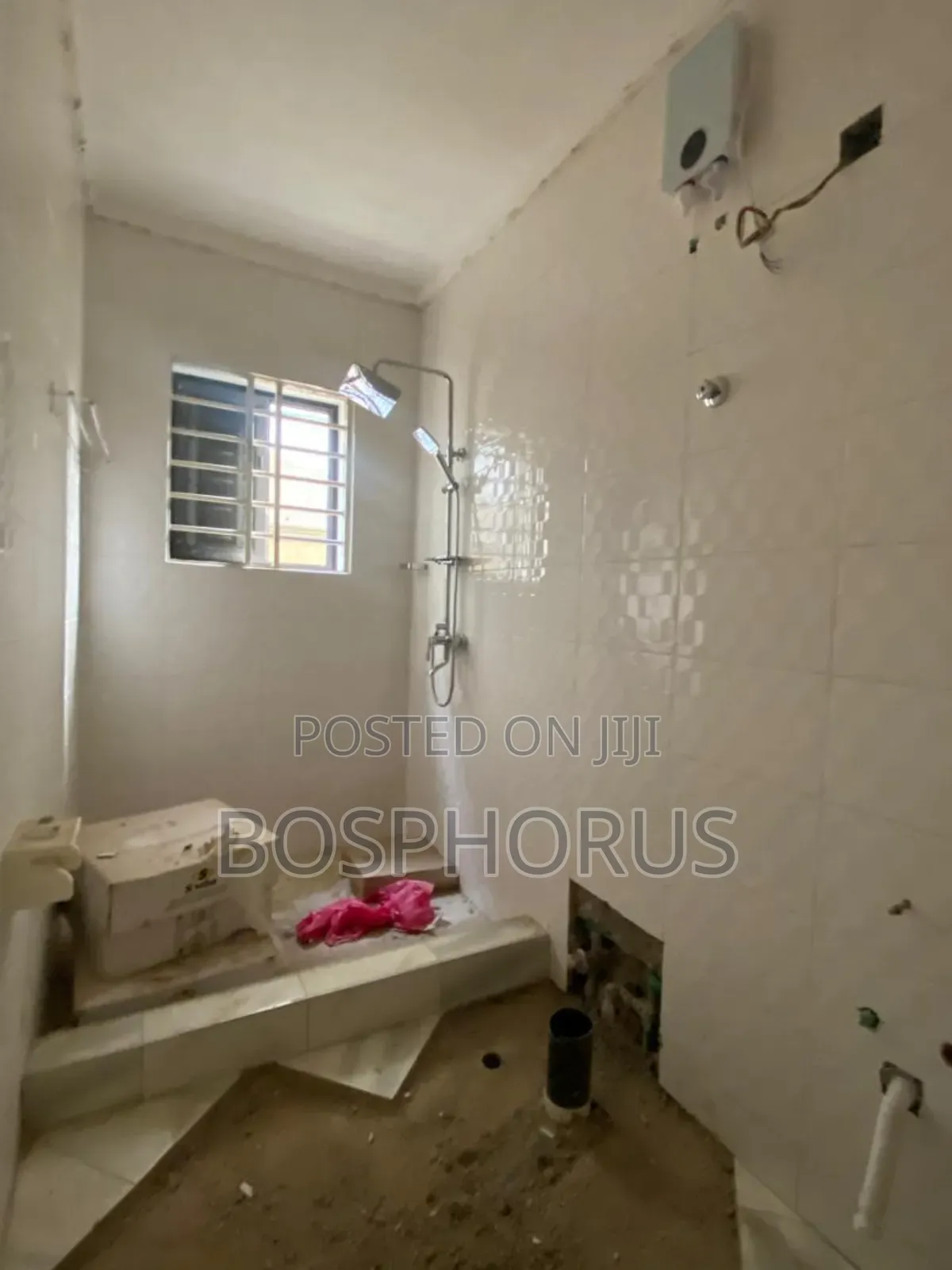 2bdrm Apartment in Lapaz Nyamekye, Nyanmekye for rent