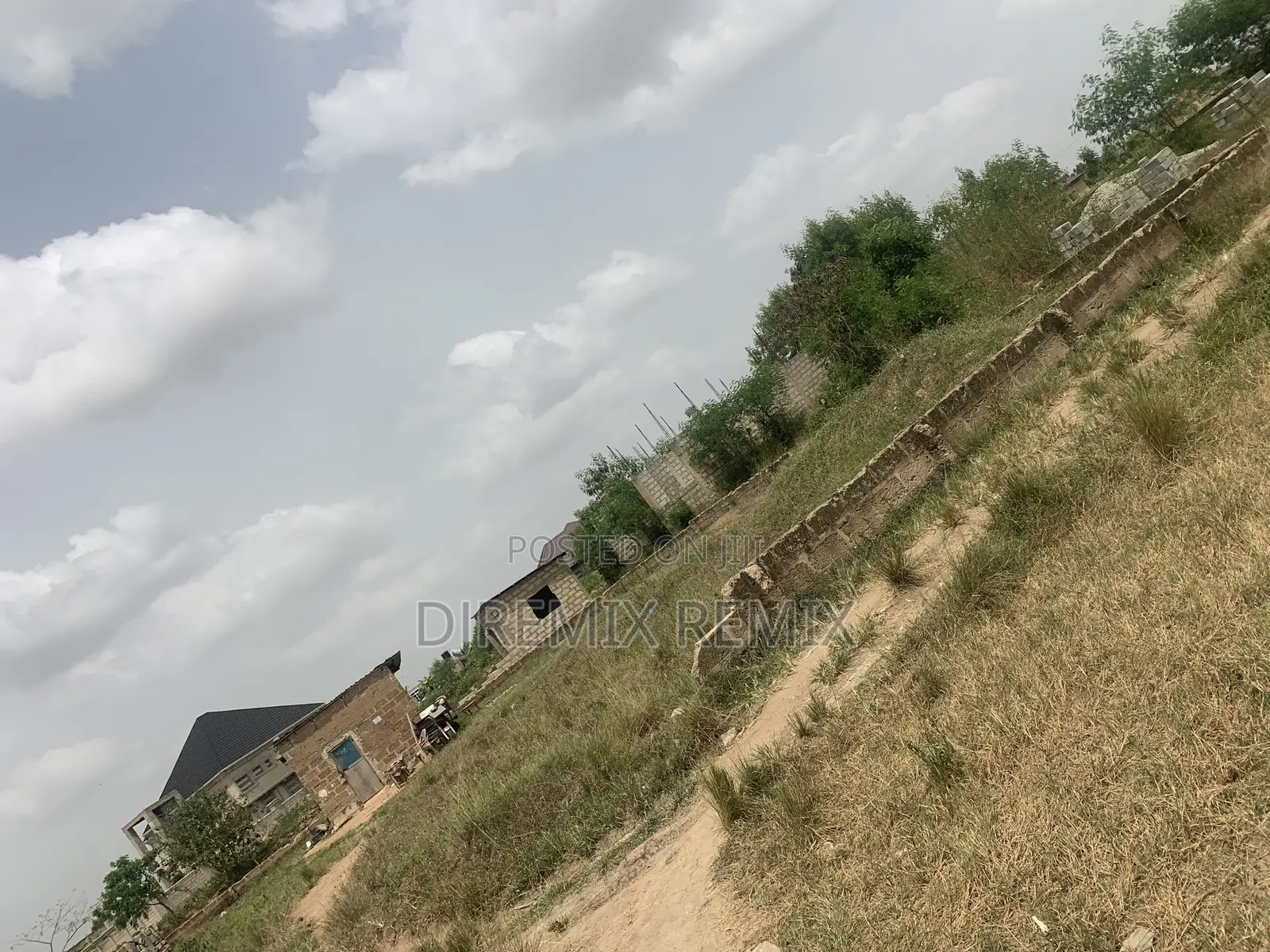 1plot for Sell at Manhea With Genuine Documents