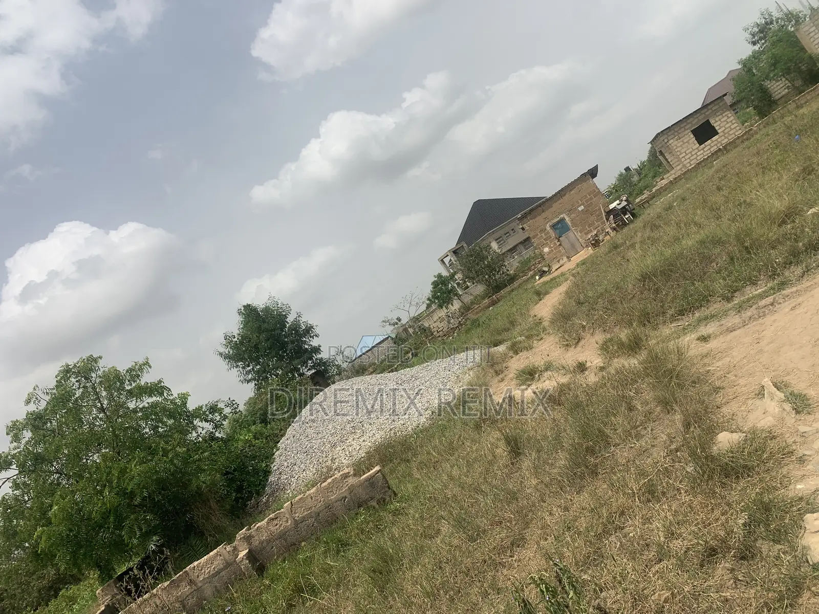 1plot for Sell at Manhea With Genuine Documents