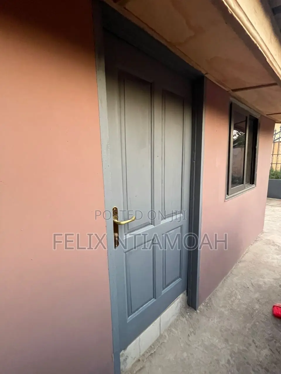 Furnished 9bdrm House in Gye Nyame, Kumasi Metropolitan for sale