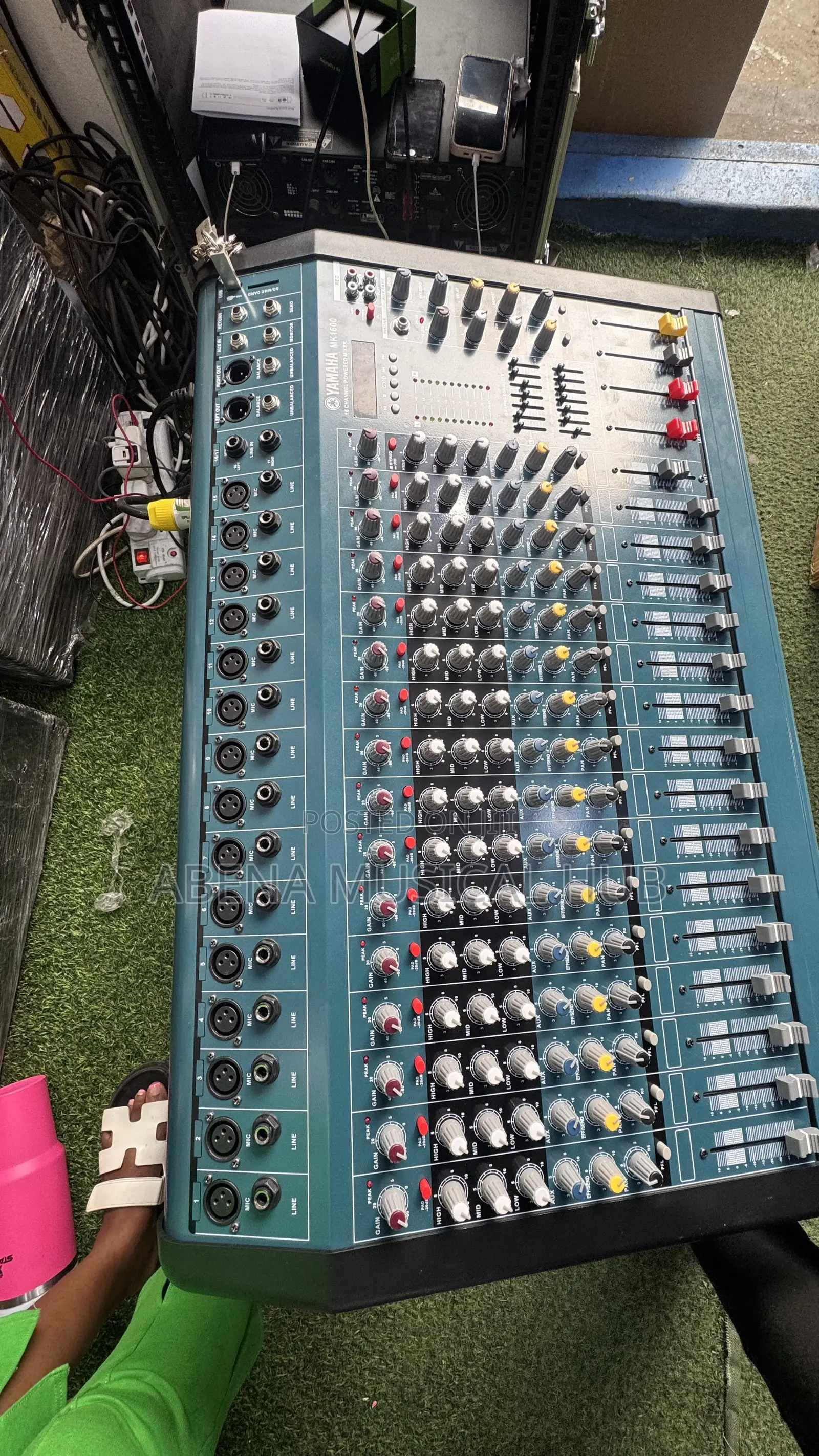 Yamaha Mk Power Mixer 16 Channel