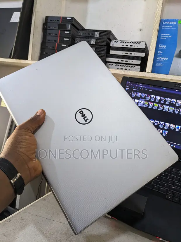 Laptop Dell Inspiron 15 5559 8GB Intel Core i5 SSD 256GB in