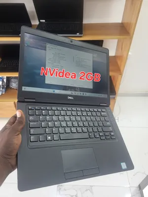 Laptop Dell Latitude 5490 8GB Intel Core i7 SSD 256GB